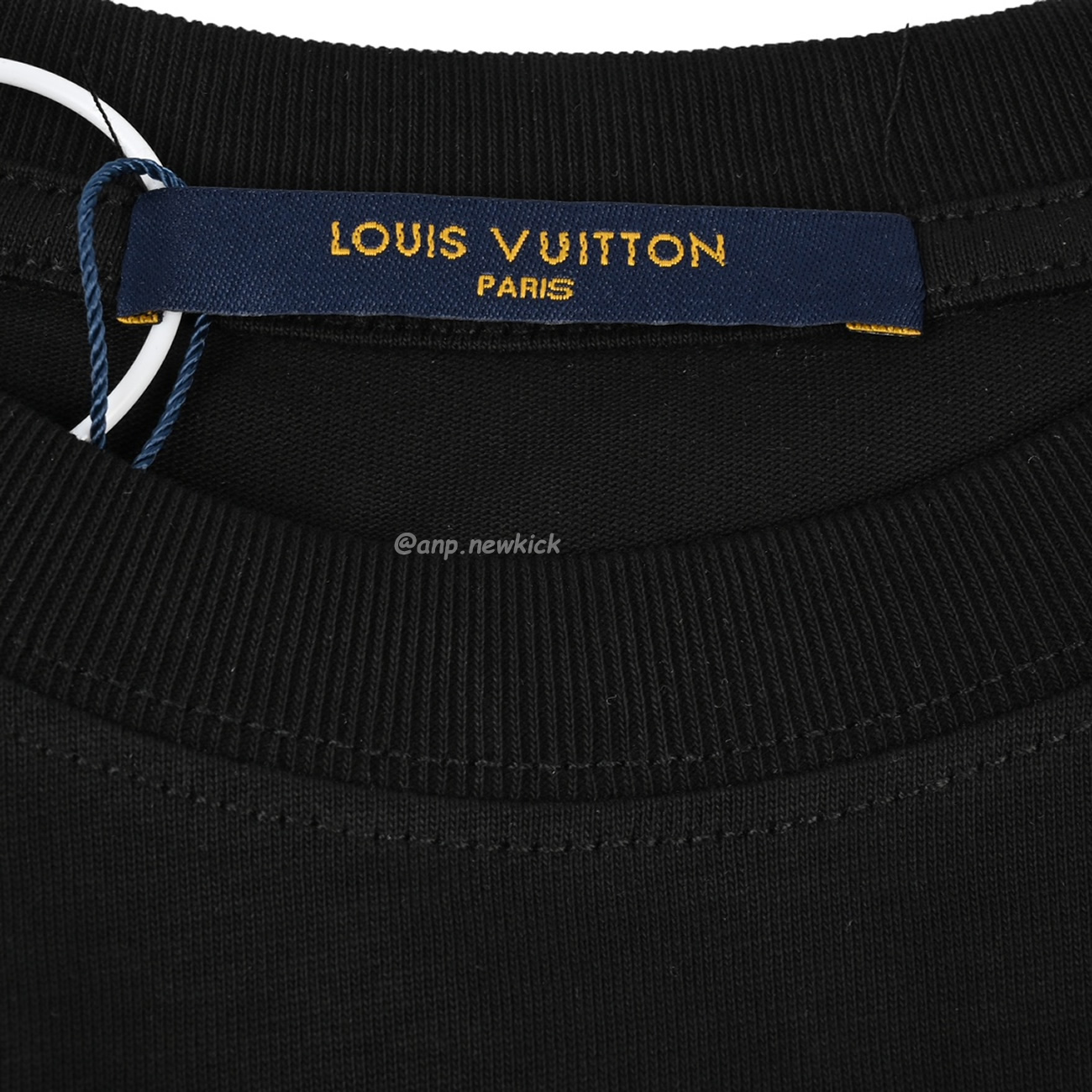 Louis Vuitton 24fw Show Ankara Red Pocket Short Sleeves (4) - newkick.org